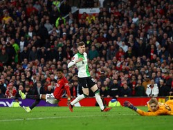 Amad Diallo menentukan kemenangan MU di menit akhir perpanjangan waktu. Golnya, dalam skema serangan balik cepat, merobek gawang Liverpool. Winger asal Pantai Gading itu sendiri baru masuk di menit akhir babak kedua waktu normal. Ia menggantikan Raphael Varane.  