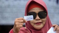 Nantinya warga bisa menukarkan kupon tersebut dengan beras seberat 5 kilogram.  