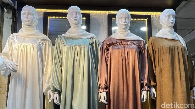 Baju Lebaran 2024 di Tanah Abang Blok B
