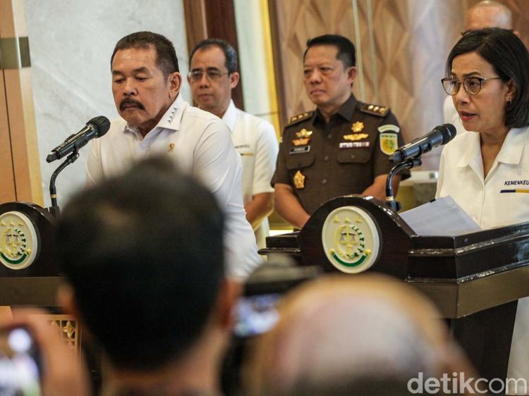 Bertemu Jaksa Agung, Sri Mulyani Lapor Dugaan Korupsi LPEI