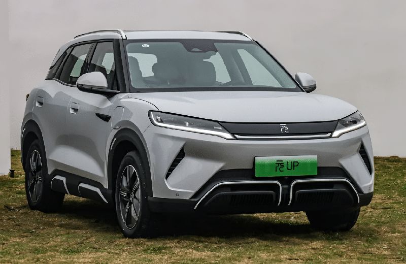 BYD Yuan UP meluncur besok.