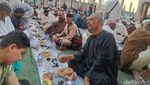 Syahdunya Buka Puasa Ramadan di Madinah