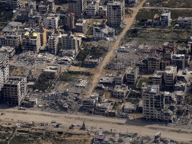 Foto Udara Gedung-gedung Hancur Akibat Serangan Israel di Gaza