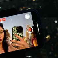 Hyeri masih memakai casing couple seperti Ryu Jun Yeol hingga 24 Februari 2024 saat liburan ke Bangkok. Sejumlah netizen Korea merasa Hyeri bebas memakainya bahkan setelah putus. Sedangkan yang lain merasa itu cukup aneh. Foto: dok. Instagram @hyeri_0609