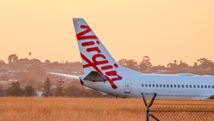 Tabrakan Burung Sebabkan Mesin Pesawat Boeing 737 Terbakar, Memaksa Pendaratan Darurat di Selandia Baru