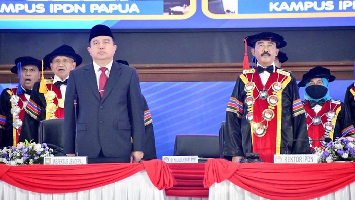 IPDN Terus Berkomitmen Mendorong Transformasi Digital Pemerintahan Rektor Institut Pemerintahan Dalam Negeri, Hadi Prabowo menegaskan kepada seluruh kader pemerintahan untuk selalu siap dalam menghadapi perkembangan teknologi informasi.