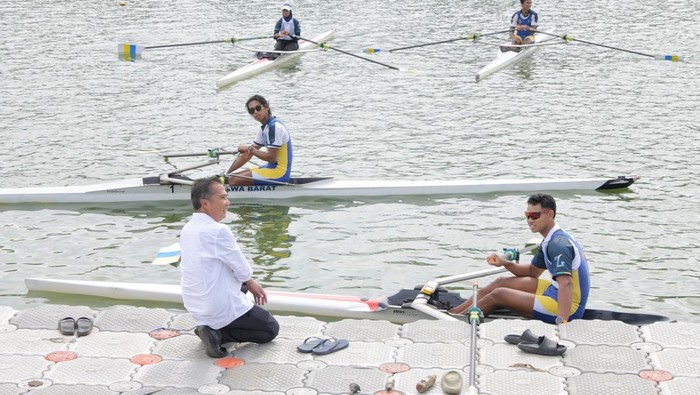 Jawa Barat kembali menargetkan juara umum di ajang Pekan Olahraga Nasional (PON) XXI Aceh-Sumatera Utara 2024.