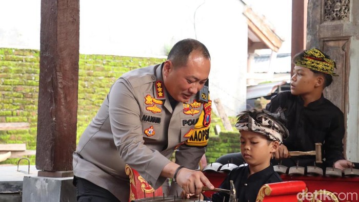 Kapolresta Banyuwangi Kombes Nanang Haryono