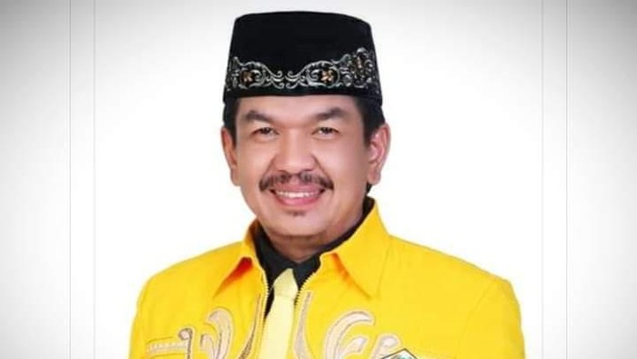 Ketua DPRD Sarolangun Tantowi Jauhari.