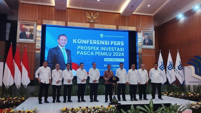 Konferensi Pers Prospek Investasi Pasca Pemilu 2024