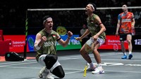 Fajar/Rian perlahan memperlebar jarak selepas jeda menjadi 17-14. Adu drive terjadi mendekati poin kritis, tapi Fajar/Rian mampu unggul dengan memimpin 18-15. Fajar/Rian akhirnya berhasil menjadi juara. Mereka merebut gim kedua dengan 21-16.