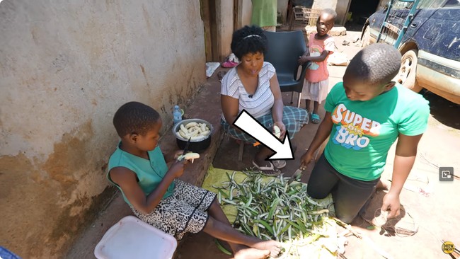 Mariam disarankan para dokter untuk tetap melahirkan karena jika berhenti malah ditakutkan malah akan menimbulkan masalah kesehatan.  Foto: Dok. YouTube Drew Binsky