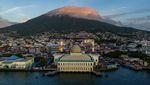 Menikmati Indahnya Pemandangan Masjid Al-Munawar Ternate