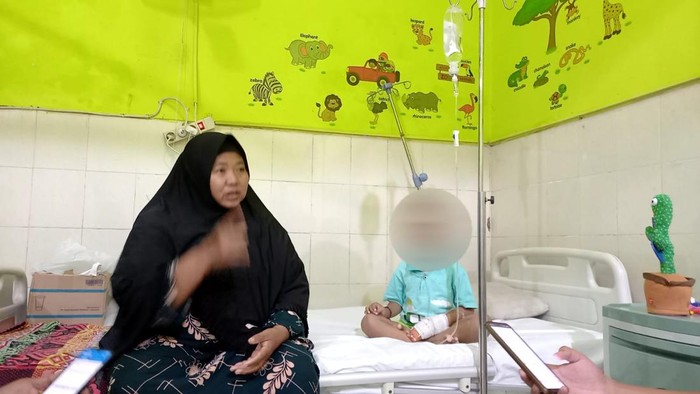 Pasien ditolak puskesmas di Sampang