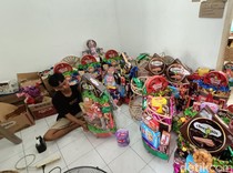 Jelang Lebaran, Perajin Parsel di Purwokerto Mulai Banjir Order