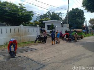 Sambut Pemudik, 50 Ruas Jalan Rusak di Kuningan Diperbaiki