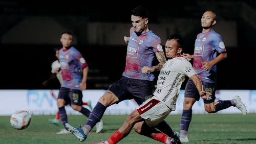 Potret laga RANS vs Bali United, Minggu (17/3/2024) di Stadion Sultan Agung, Bantul, DIY. (Dok. Bali United)