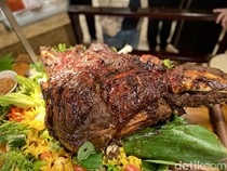Di Sini Ada Kebab Turki dan Kaki Sapi Maranggi 40 Kg Untuk Buka Puasa