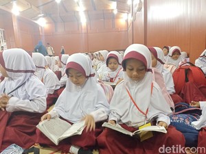Ribuan Siswa TK-SMA Ramaikan Pondok Ramadan di Kampung Coklat Blitar