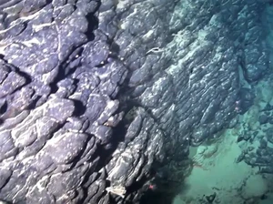 Pulau Kuno di Samudra Atlantik Kaya Akan Harta Karun