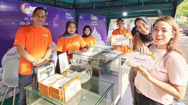 Stan Pegadaian di Festival Ramadan Surabaya