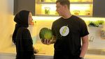 Kocak dan Romantis, Gaya Tantri Kotak dan Arda Naff saat Kulineran Bareng