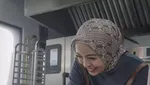Kocak dan Romantis, Gaya Tantri Kotak dan Arda Naff saat Kulineran Bareng