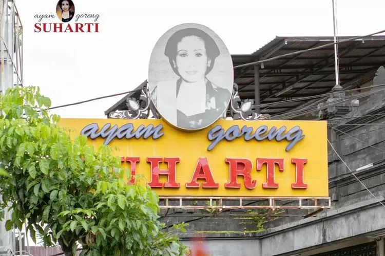 5 Resto Ini Punya Menu Ikonik Legendaris, Gohyong dan Cake Red Velvet
