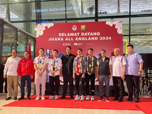 Rombongan Jawara All England 2024 RI Tiba di Tanah Air!