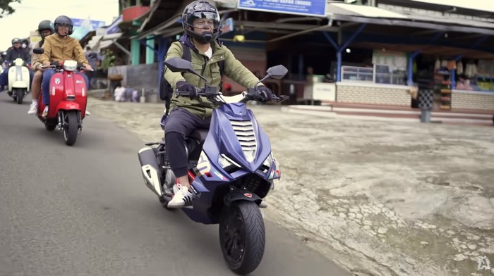 Ariel Noah touring di Bandung.