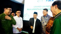 Pengenalan Grand Launching BCA Lifestyle NU Care-Lazisnu itu dihelat di kantor Pusat PBNU, Jakarta, Selasa (19/3/2024). Kolaborasi dengan BCA dalam layanan pembayaran zakat dan donasi via aplikasi sebagai upaya untuk mengoptimalkan pengembangan dunia digital.