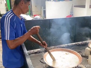 Tradisi Bubur Suro Sunan Bonang Tiap Ramadan Eksis Sejak 1937