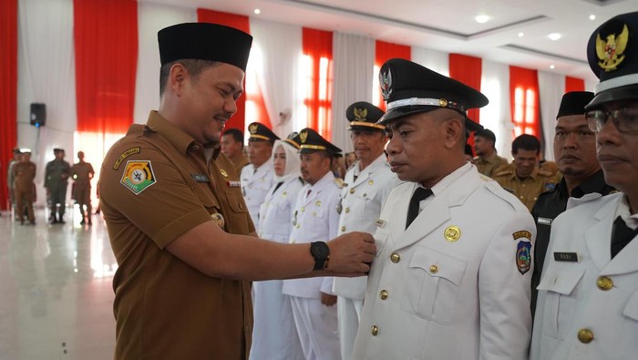 Bupati Koltim Abdul Azis