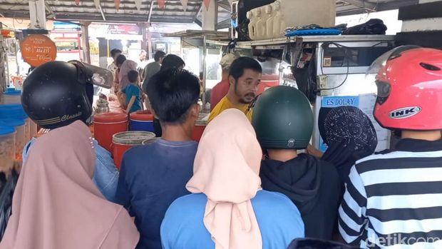 Es Dolay Purwakarta