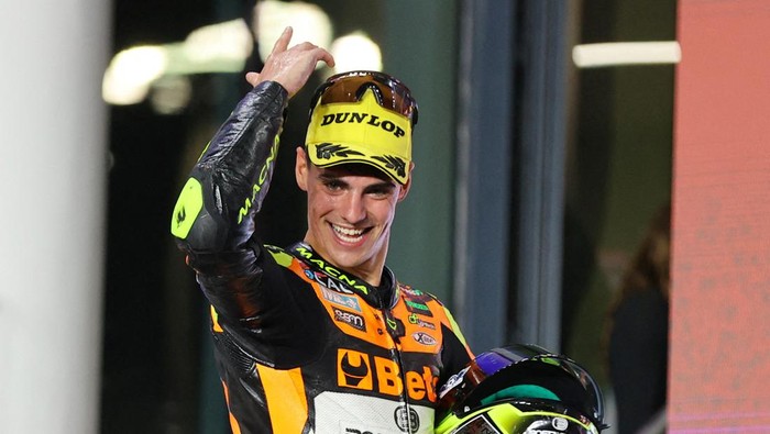 FILE PHOTO: MotoGP - Grand Prix of Qatar - Lusail International Circuit, Lusail, Qatar - November 19, 2023 CAG SpeedUps Fermin Aldeguer celebrates after winning the Moto2 race REUTERS/Ibraheem Al Omari/File Photo