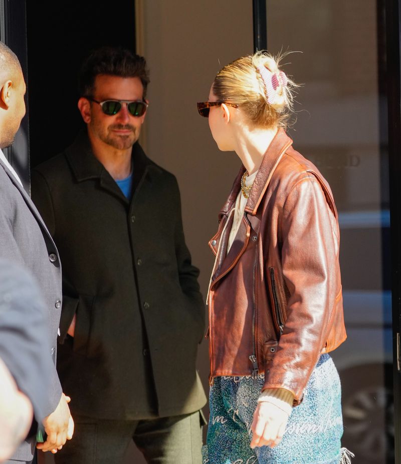 Gigi Hadid and Bradley Cooper NEW YORK, NEW YORK - FEBRUARY 27: Gigi Hadid and Bradley Cooper are seen on February 27, 2024 in New York City. (Photo by Gotham/GC Images)