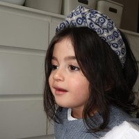 Tak sedikit yang menyebut jika baby Guzel terlihat seperti boneka hidup. “Bonekaaa bgt masyaAllah,” komentar salah seorang netizen. “MasyaAllah gmesss bgtt,” tambah netizen lain. Foto: Instagram/@marginw