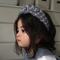 Dipotret dari arah manapun baby Guzel memang tetap terlihat cantik dan menggemaskan, seperti dalam fotonya yang satu ini. Foto: Instagram/@marginw