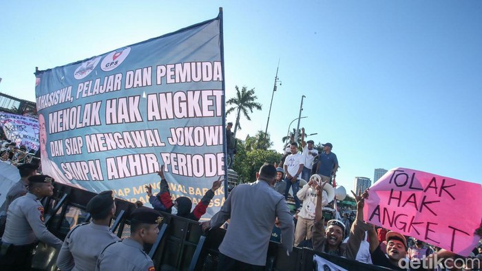 Lagi, Massa Pelajar Kembali Serukan Tolak Hak Angket di DPR Lagi, Massa Pelajar Kembali Serukan Tolak Hak Angket di DPR