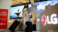 LG Electronics Indonesia (LG) memperkenalkan deretan perangkat audio terbarunya dengan membawa inovasi dan kolaborasi teknologi yang mumpuni di dalamnya.