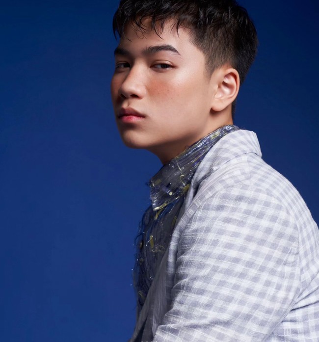 Sebelumnya adik Kenzo Wibowo itu jarang tersorot kamera. Kini tampaknya ia sudah mulai aktif menggunakan akun Instagramnya. Foto: Instagram/@marco.wibowo