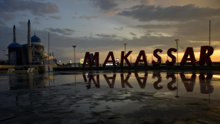 Masjid Amirul Mukminin Makassar