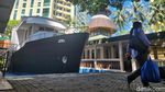 Masjid Perahu Al Munada, Rimbun Nan Sejuk di Tengah Belantara Jakarta