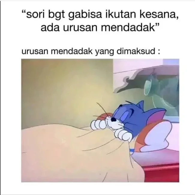Jangan sampai aja temen kamu tahu kalau urusan mendadaknya itu tidur. Kalau sampai tahu, siap-siap saja dipecat dari anggota grup. Foto: Twitter/@kyuuubinz
