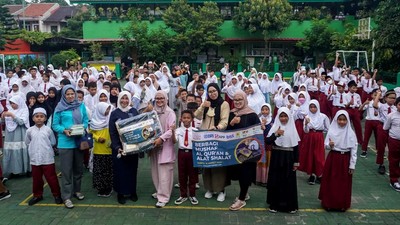 Penyaluran Bantuan Sarana Ibadah di Bulan Ramadan