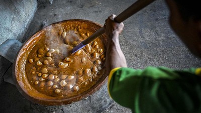 Permintaan Dodol Betawi Melonjak Saat Ramadan