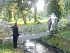 Sindikat Maling Curi Pagar Gedung Daerah Pemprov Riau-Aksinya Dipergoki Pol PP