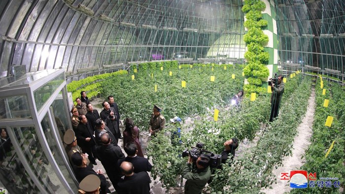 North Korean leader Kim Jong Un visits the Gangdong Greenhouse in North Korea, in this picture released on March 16, 2024, by the Korean Central News Agency. KCNA via REUTERS    ATTENTION EDITORS - THIS IMAGE WAS PROVIDED BY A THIRD PARTY. REUTERS IS UNABLE TO INDEPENDENTLY VERIFY THIS IMAGE. NO THIRD PARTY SALES. SOUTH KOREA OUT. NO COMMERCIAL OR EDITORIAL SALES IN SOUTH KOREA.