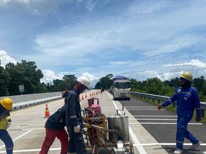 Jelang Mudik Lebaran, 40 Titik Jalan Tol Lampung Diperbaiki