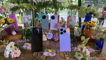 Dilengkapi dengan baterai 5.000mAh yang mendukung Super Charge hingga 33W, seri ini menawarkan daya tahan yang luar biasa sehingga pengguna dapat menggunakan perangkat mereka sepanjang hari tanpa khawatir kehabisan daya. Foto: Fadhila Khairina Fachri/detikcom